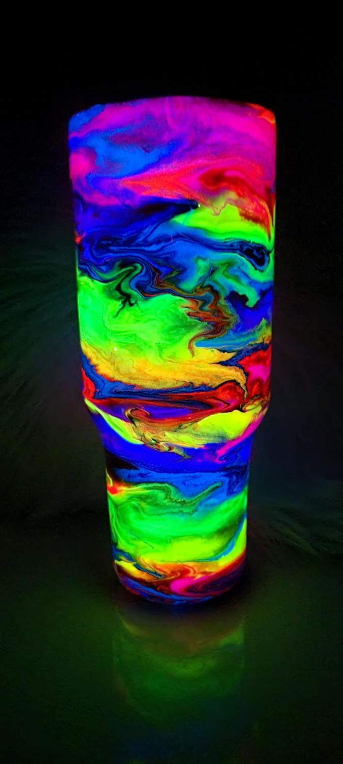 40oz Rainbow Swirl with glow