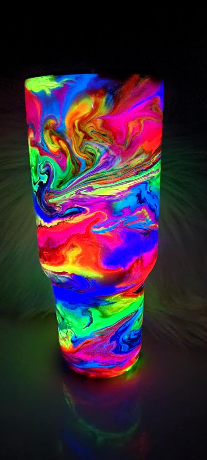 40oz Rainbow Swirl with glow