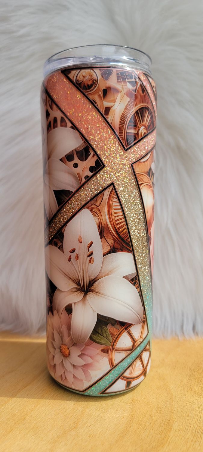 20oz Skinny Triple Ombre with Flowers and Bee Vinyl
