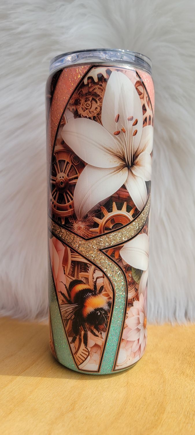 20oz Skinny Triple Ombre with Flowers and Bee Vinyl