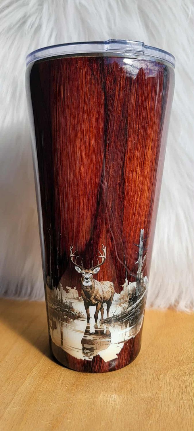32oz Taper Woodgrain with 2 buck decals