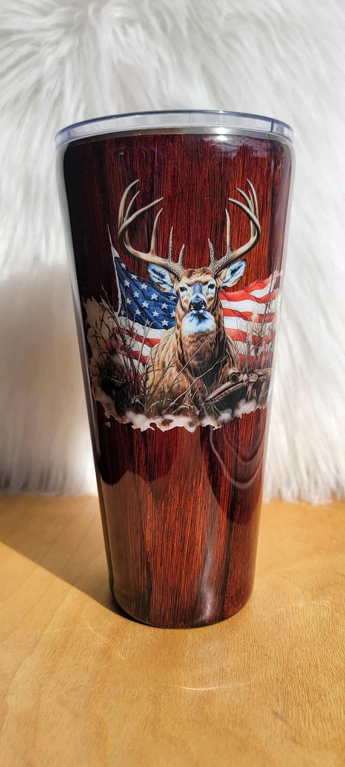 32oz Taper Woodgrain with 2 buck decals