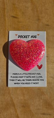 1 Pocket Hug