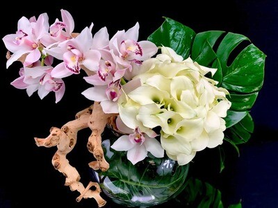 LUXE DESIGN WITH CYMBIDIUM ORCHIDS AND CALLA LILIES
