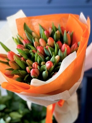 50 Orange Tulips Bouquet | Luxury Flowers Miami