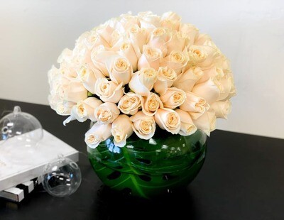 100 White Roses Arrangement In Fishbowl Vase