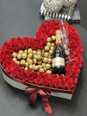 V006 - Luxury Box Decorated With Red Roses, Moet, Big Teddy Bear And  Personalized Champagne Glasses - Love Flowers Miami