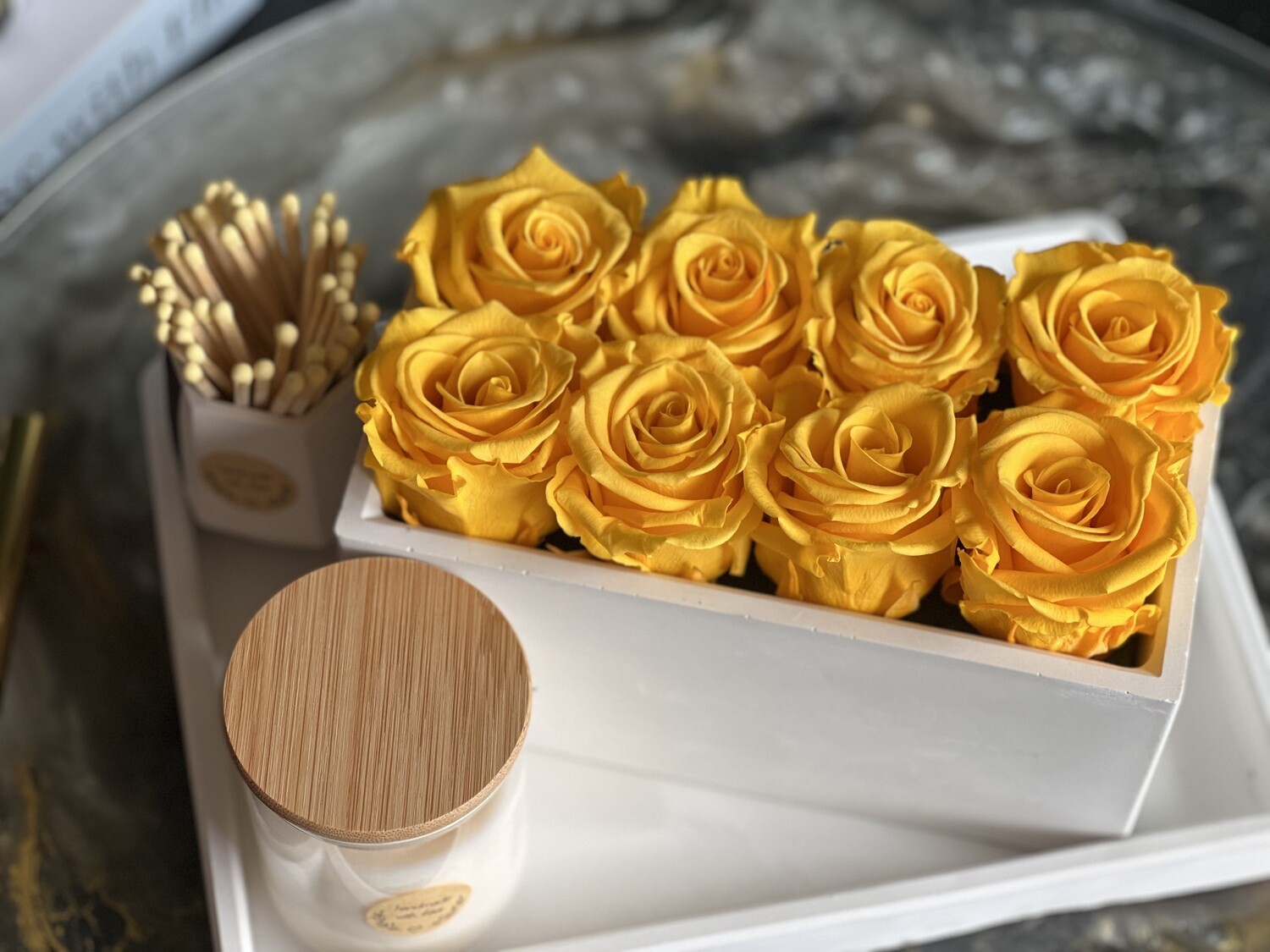 Sparkling Gift Set with forever roses