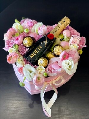 Gift Set With Flowers, Champagne And Chocolates