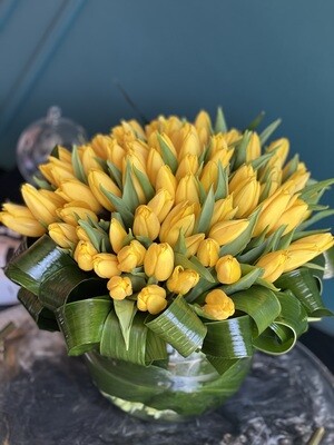 100 Yellow Tulips | Luxury Flowers Miami