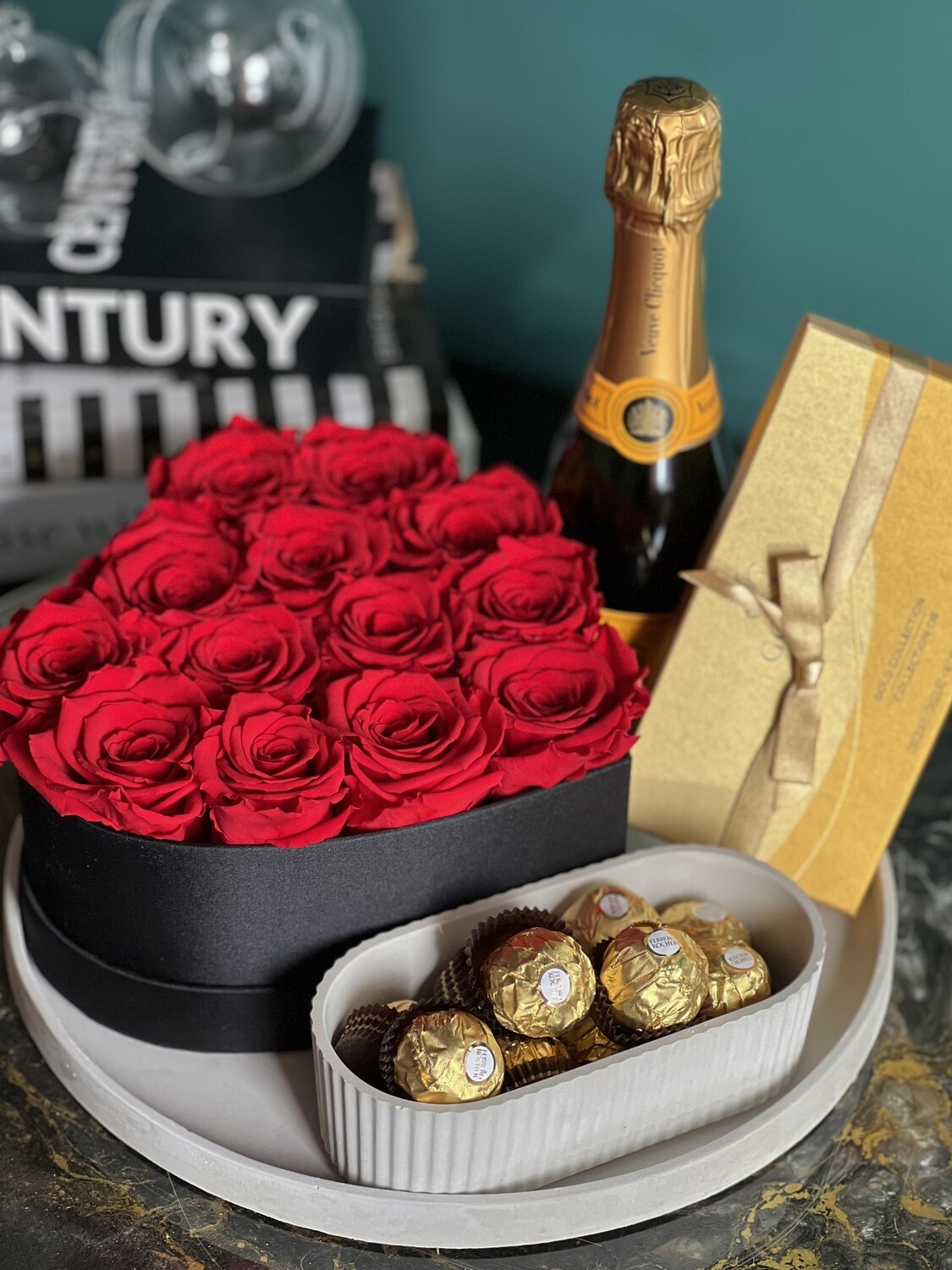 Combo-Gift set with preserved roses, champagne and chocolates