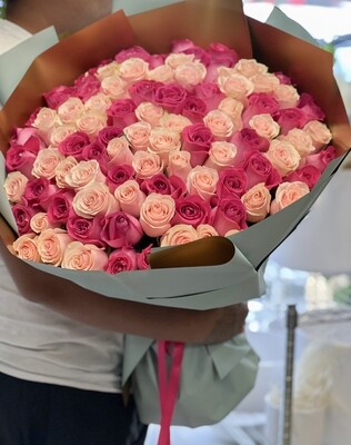 100 Hot pink and Light Pink Roses Bouquet