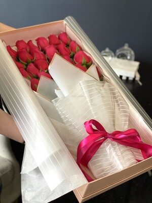 2 Dozen Hot Pink Roses in a long box