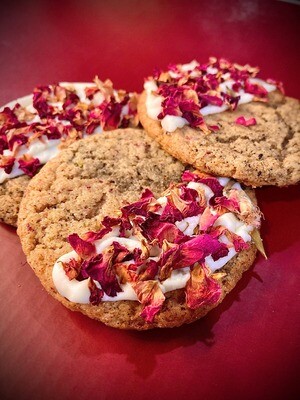 Black Rose Milk Chip
