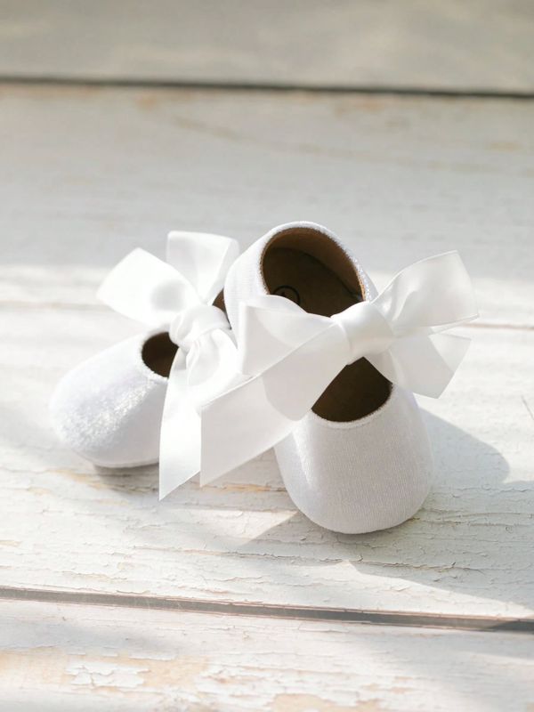 Magic Shoes White
