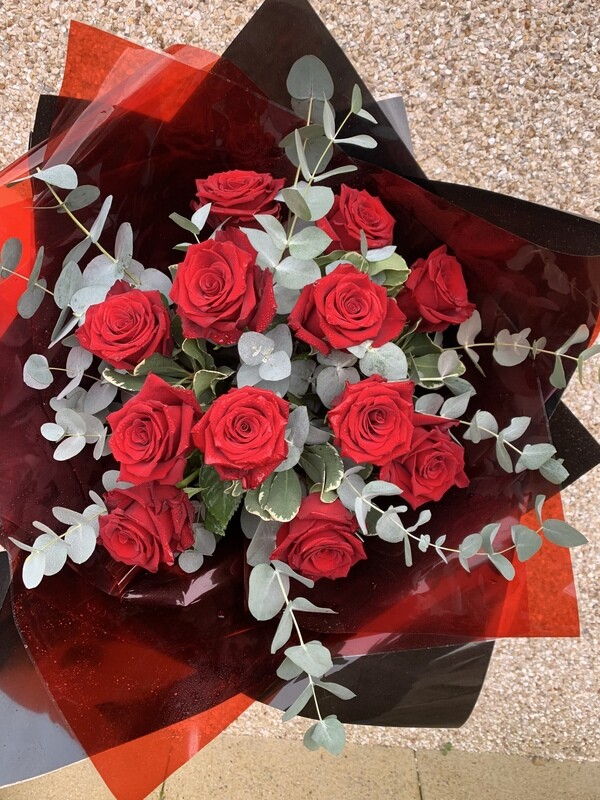 Dozen Scarlet Red Roses