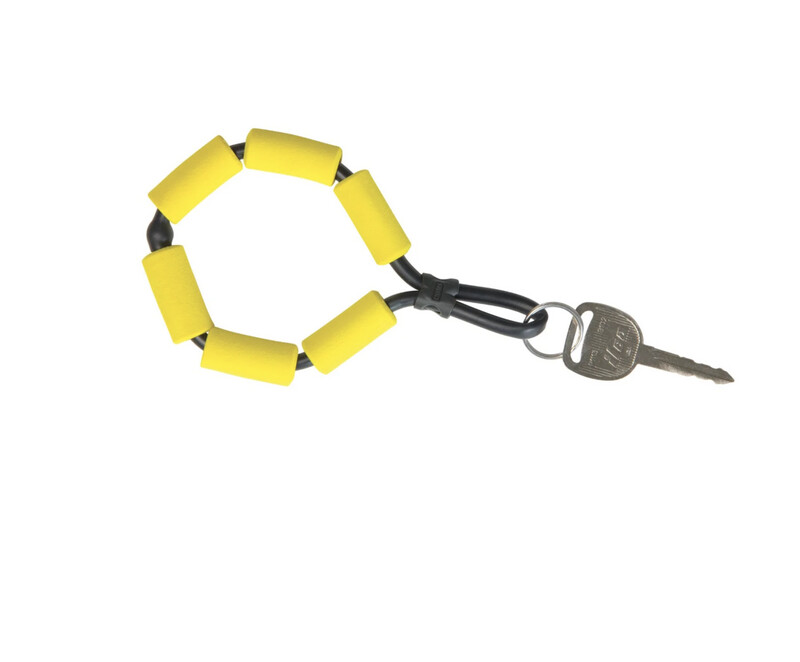 Chums | Floating Keychain