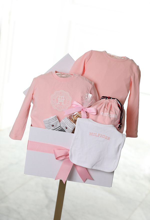 Tommy baby basket