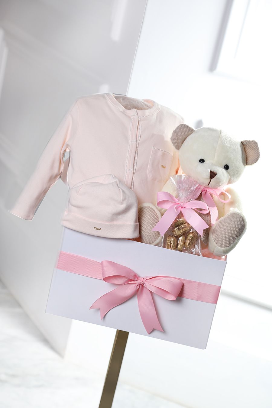 Chloe baby basket