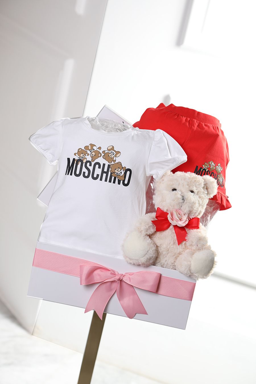 Moschino baby basket