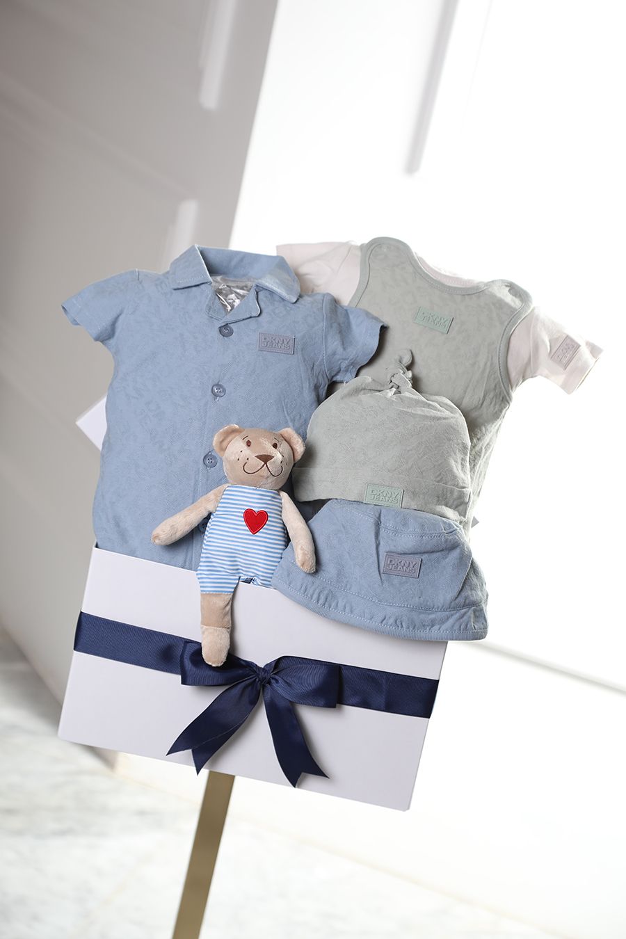 DKNY baby basket