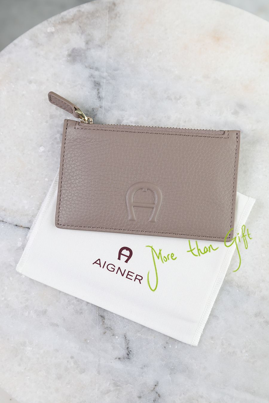 Aigner cardholder