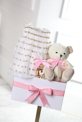 Michael Kors baby basket
