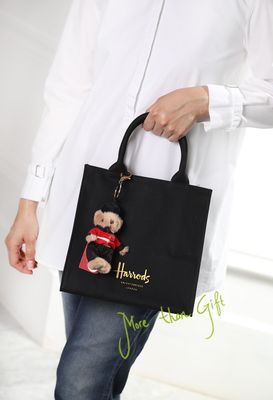 Harrods  جنطة ومدالية هارودز