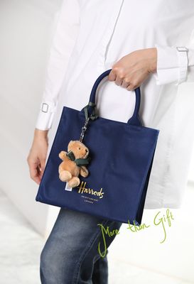 Harrods  جنطة ومدالية هارودز