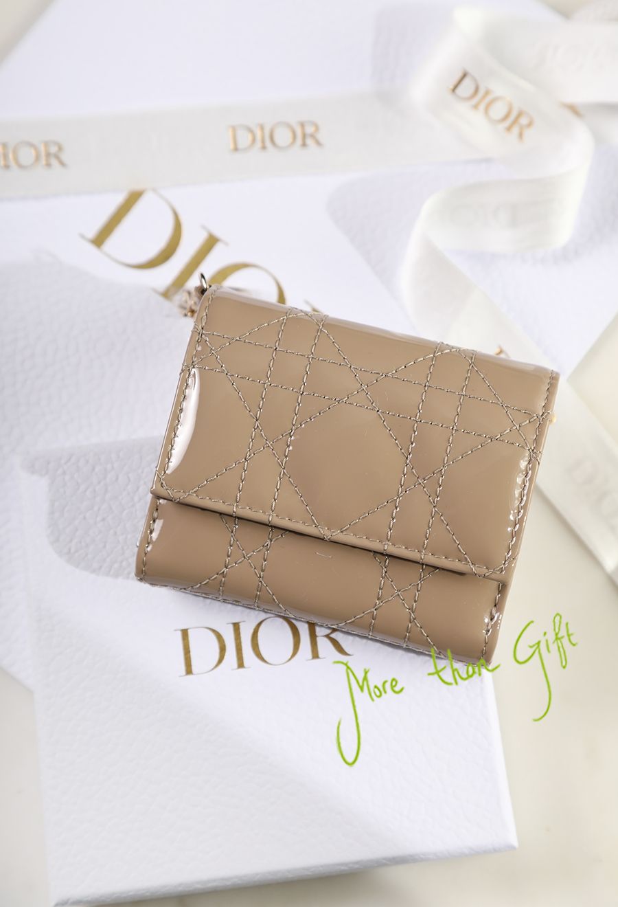 Dior wallet