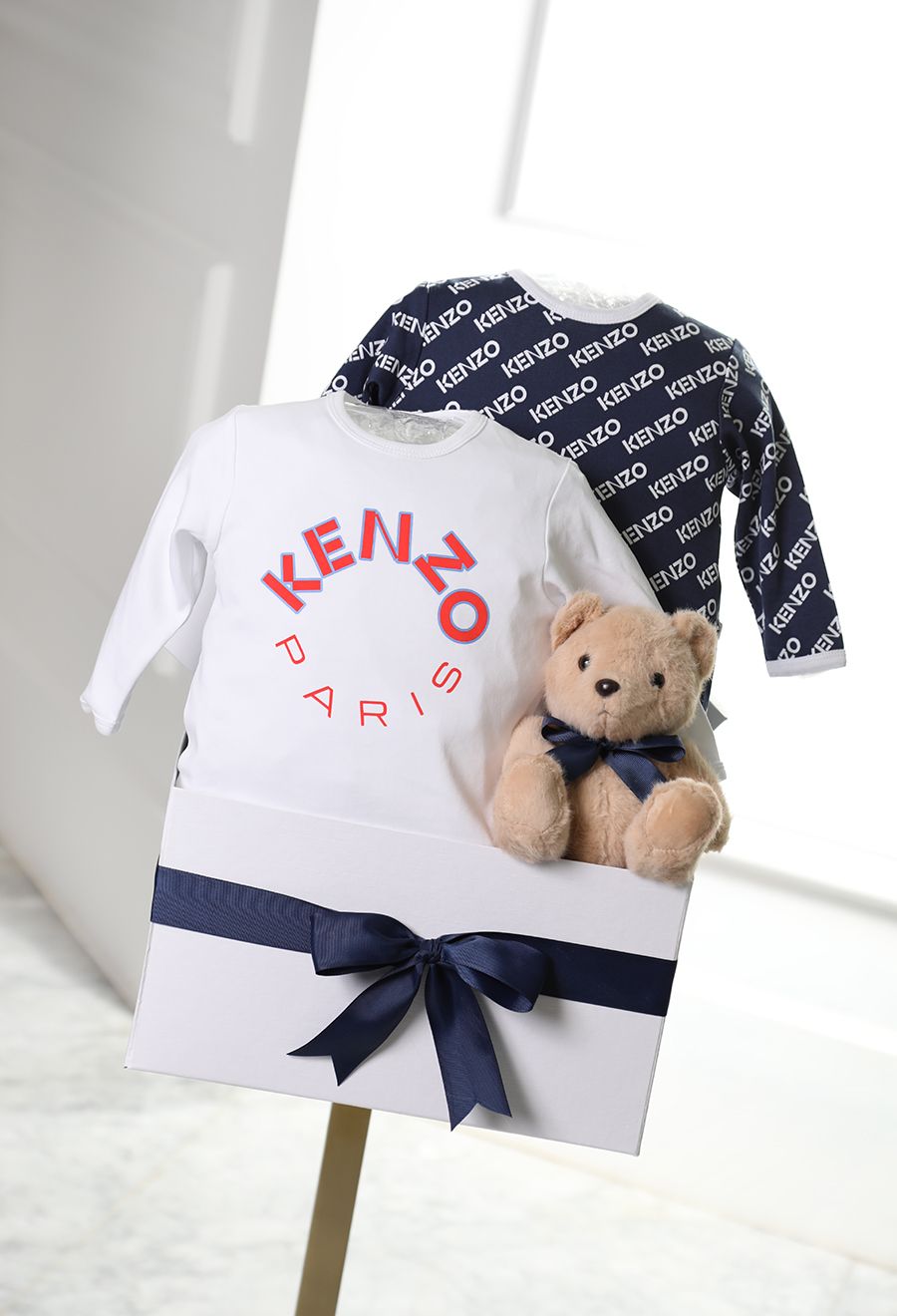 Kenzo baby basket