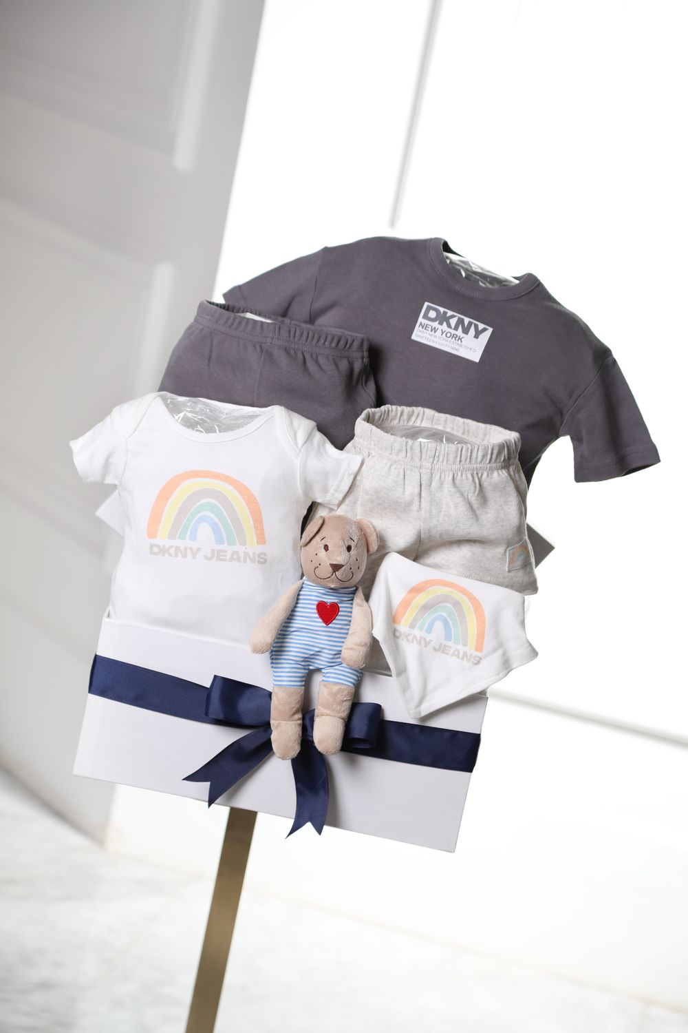 DKNY baby basket