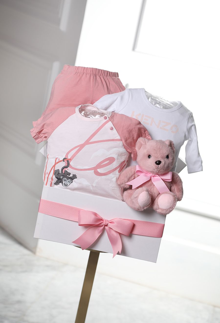 Kenzo baby basket