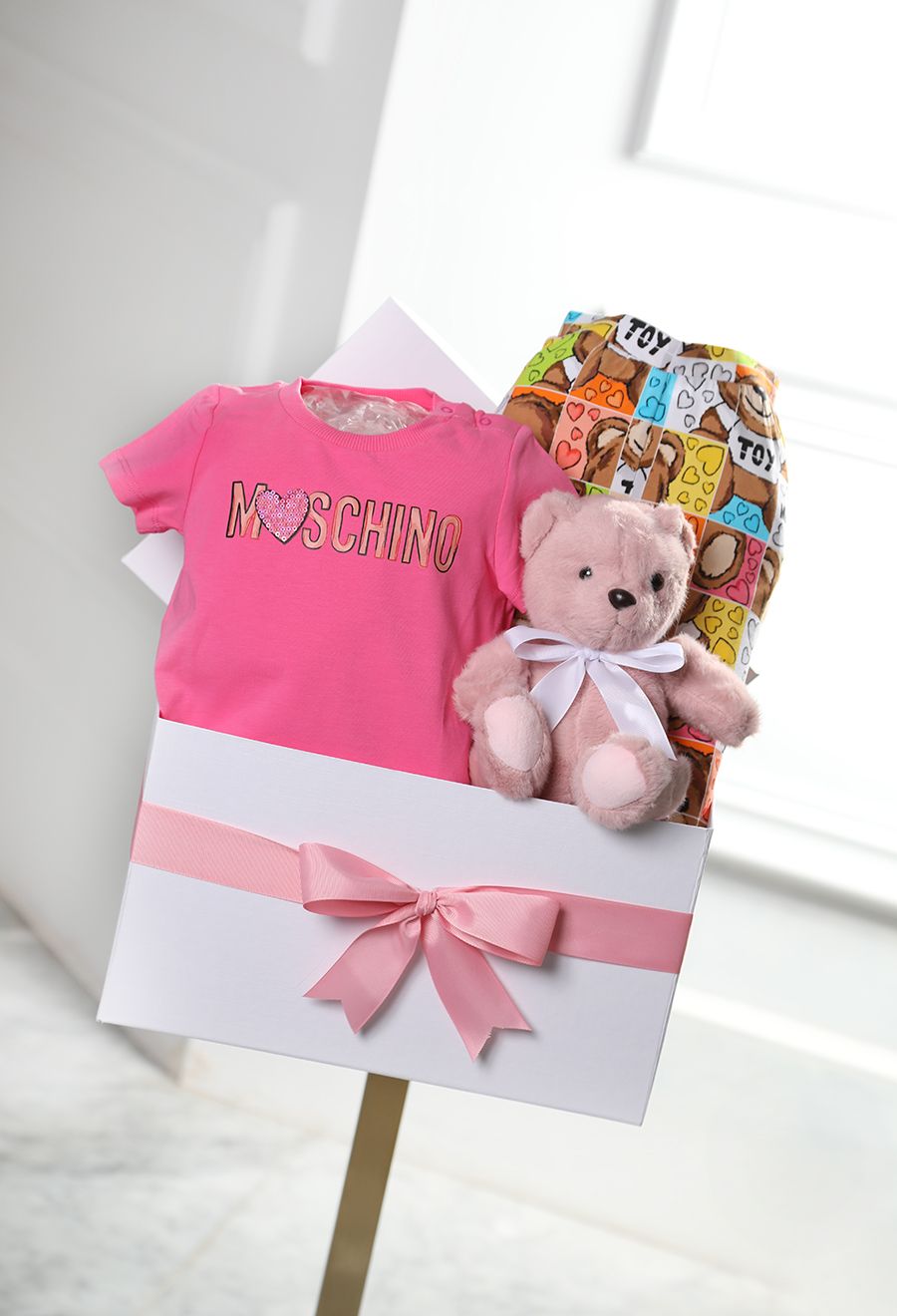 Moschino baby basket