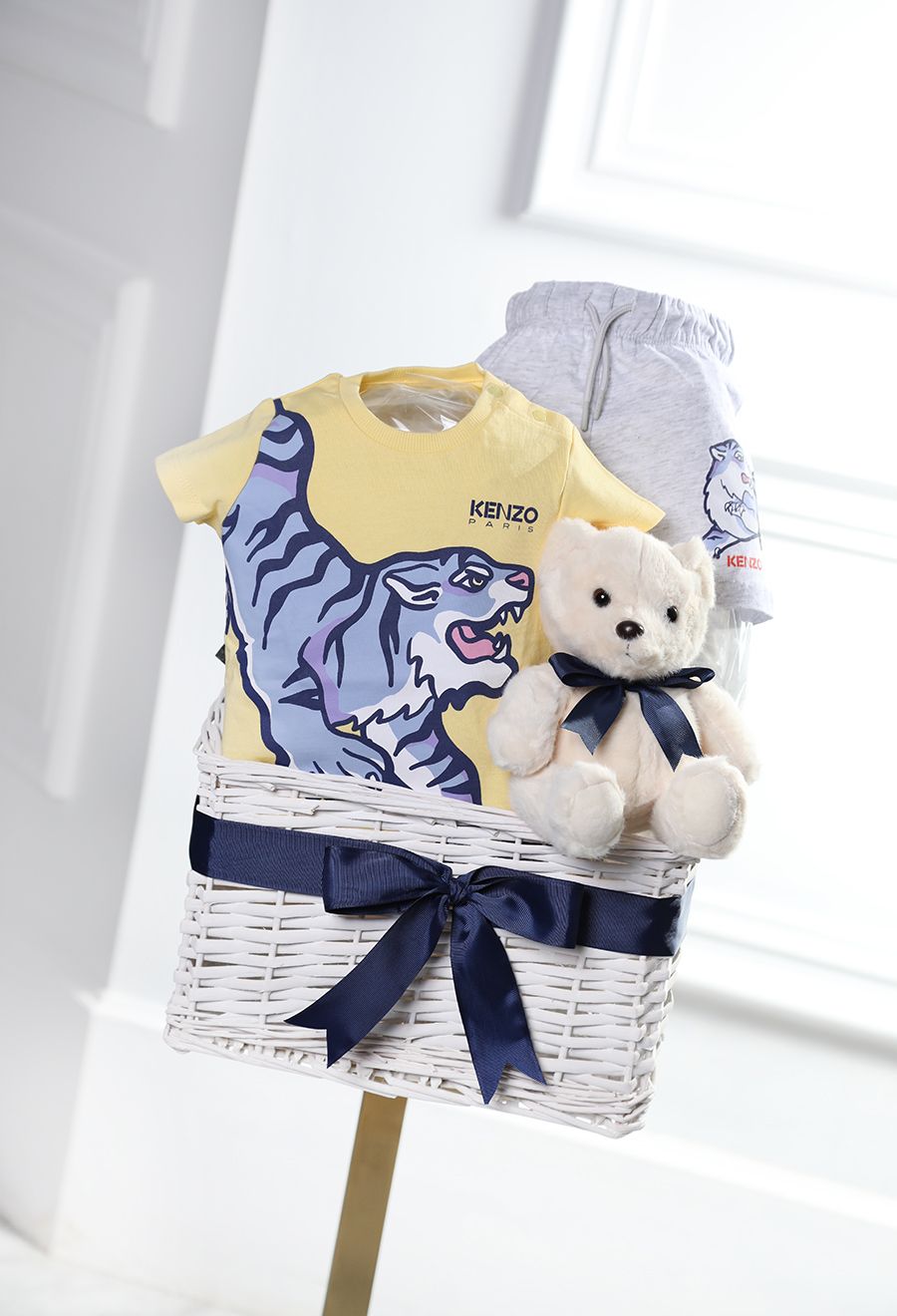 Kenzo baby basket