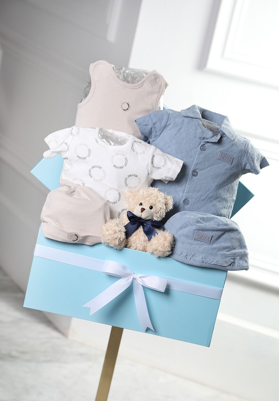 DKNY baby basket