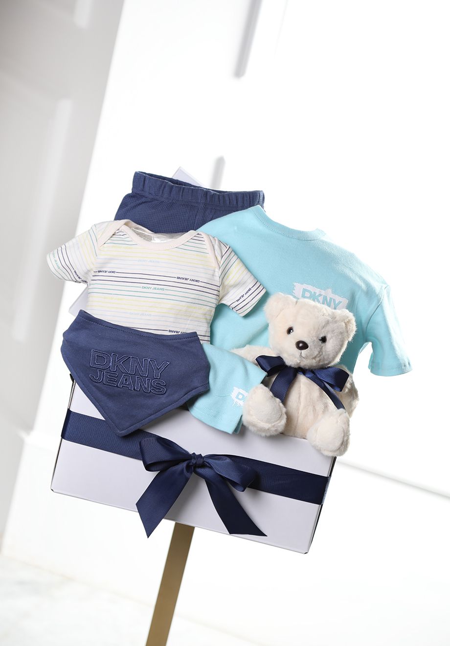 DKNY baby basket