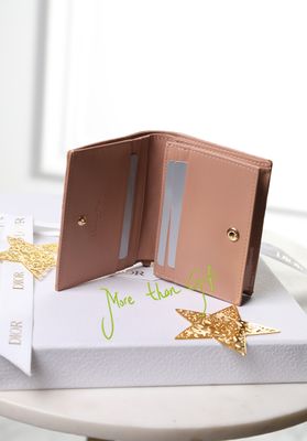 Dior wallet