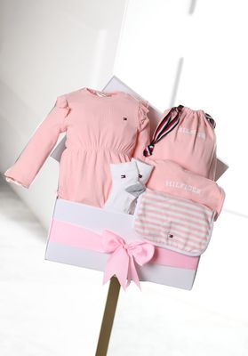 Tommy baby basket