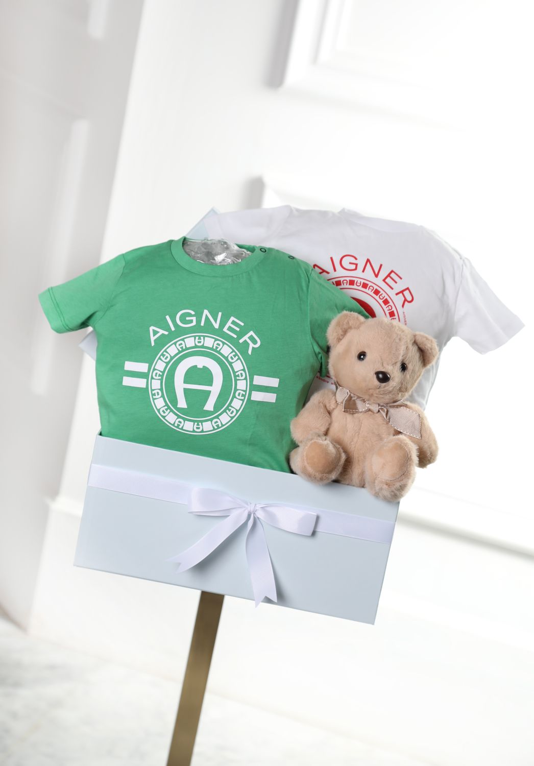 Aigner baby basket
