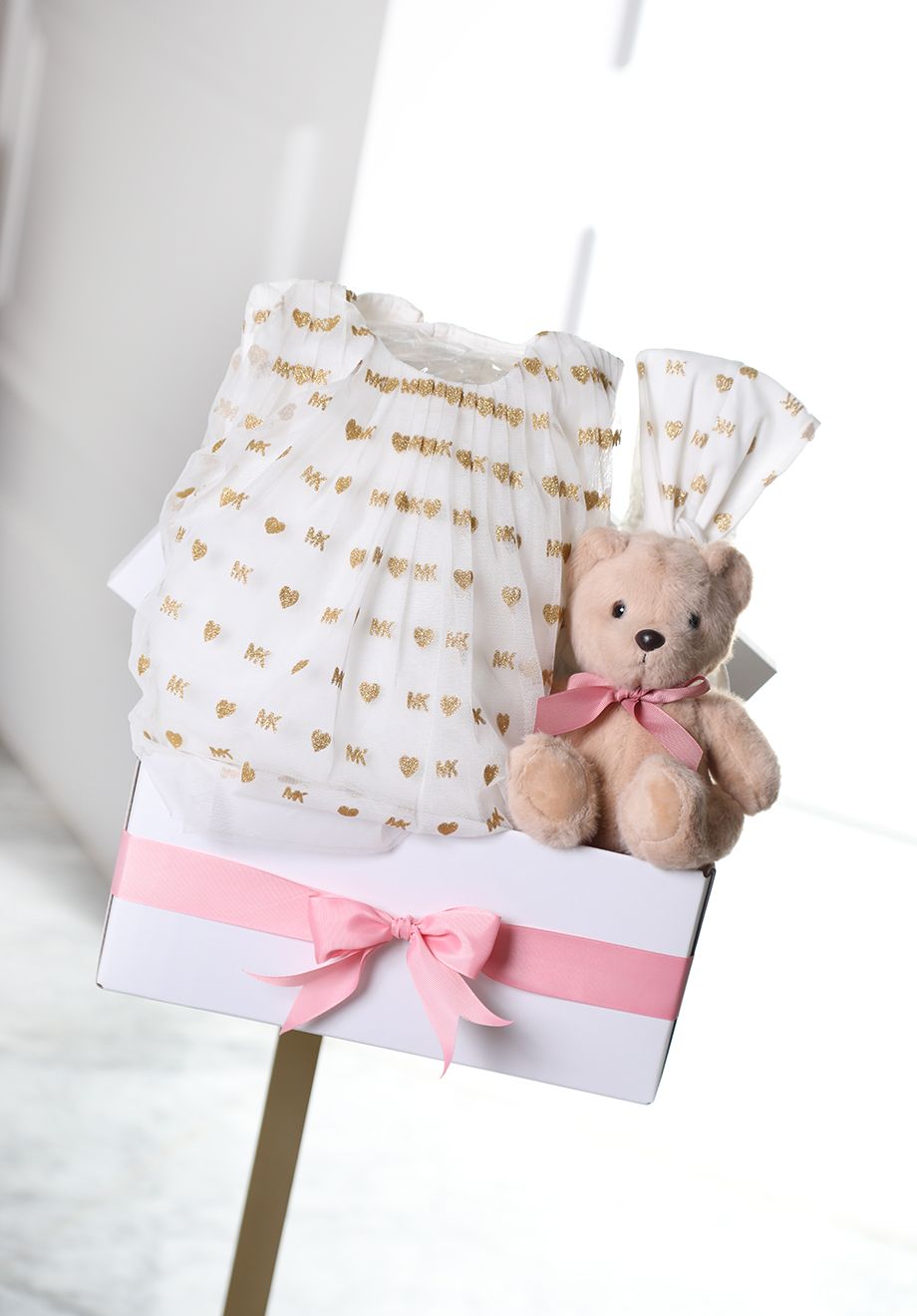 Michael Kors baby basket