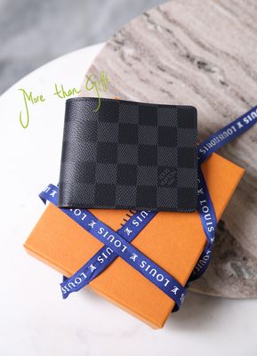 LV wallet