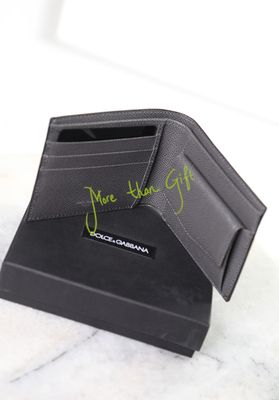 D&amp;G wallet