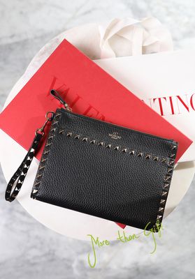 Valentino pouch
