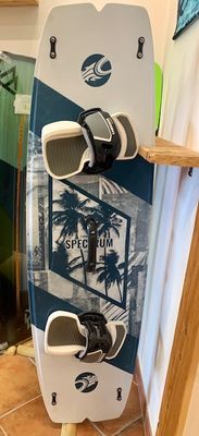 Cabrinha SPECTRUM twintip board 144x43cm