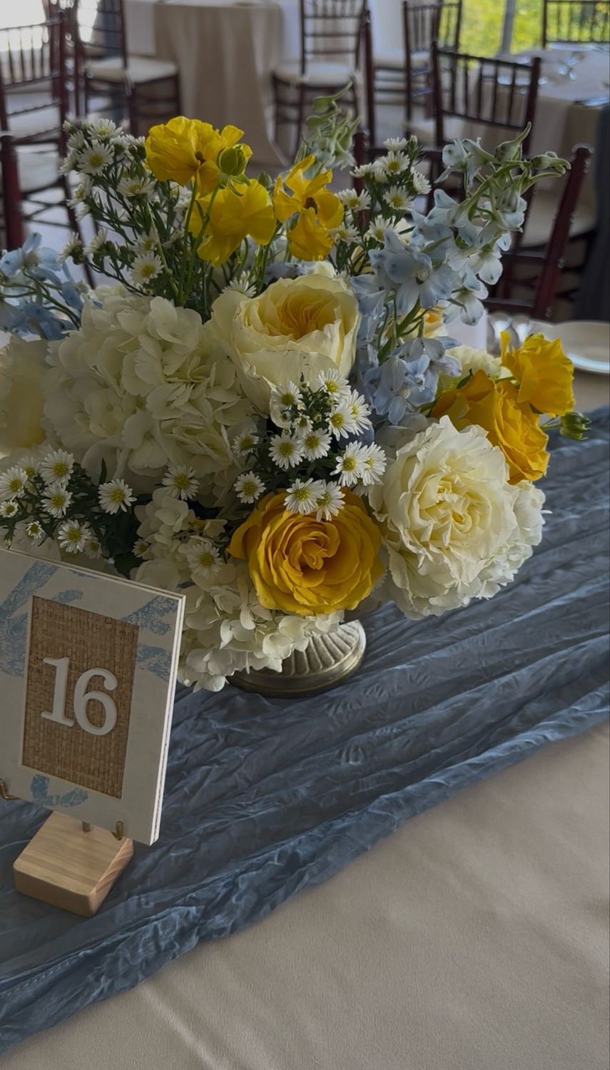 Stone Harbor Wedding Flowers | Custom Floral Design