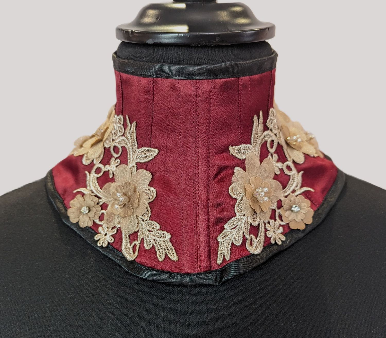 16" Corset Style Neck collar in satin and lace applique