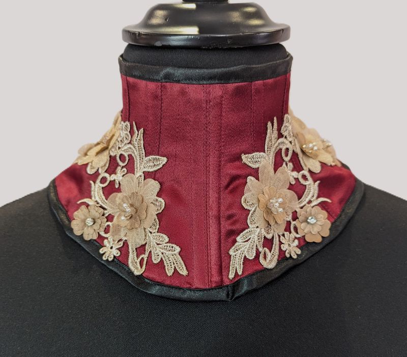16" Corset Style Neck collar in satin and lace applique