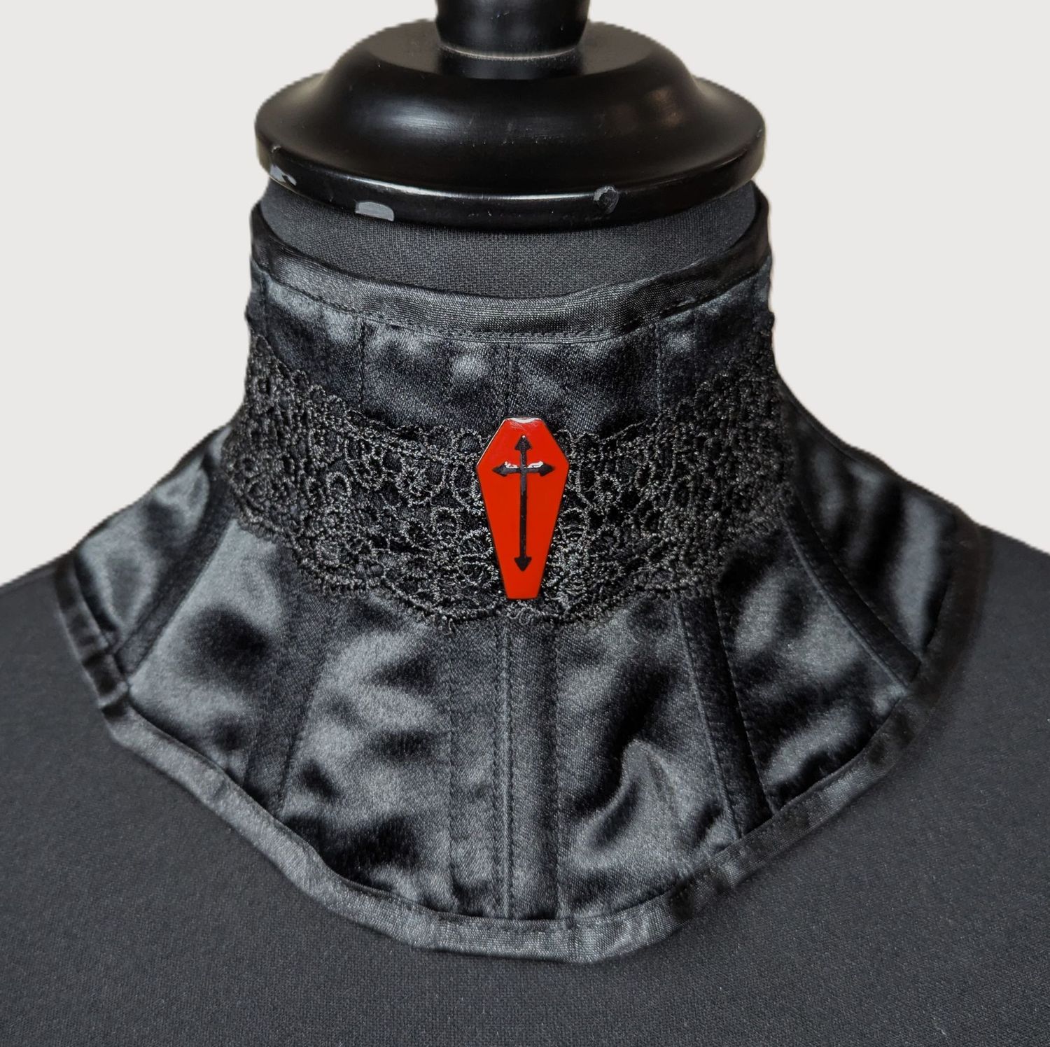 16" Corset Style Neck Collar