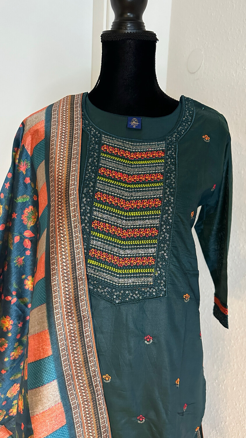 Salwar top, bottom and dupata Size M